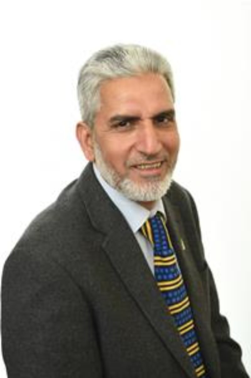 Councillor Parwaiz Akhtar
