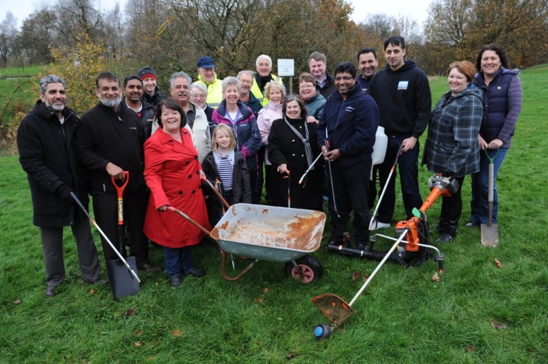 Kate is a keen supporter of community groups and volunteers - pictured with Your Call volunteers undertaking a local clean up